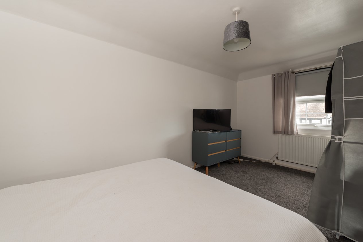Properties For Sale in High Street Romney Marsh