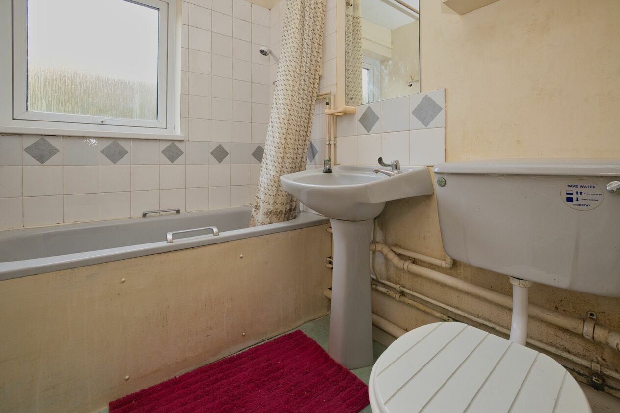 Properties For Sale in High Street  Silvanus House Fortuna Court High Street