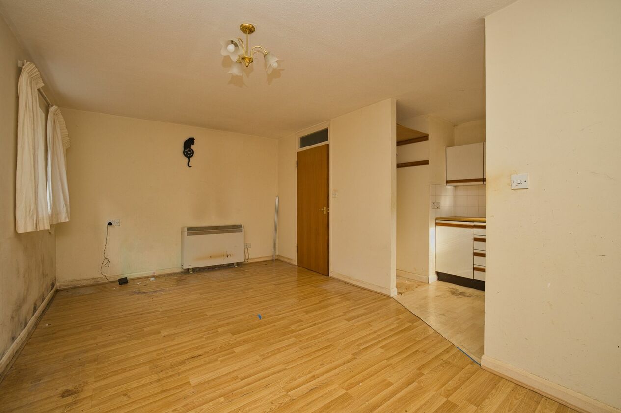 Properties For Sale in High Street  Silvanus House Fortuna Court High Street