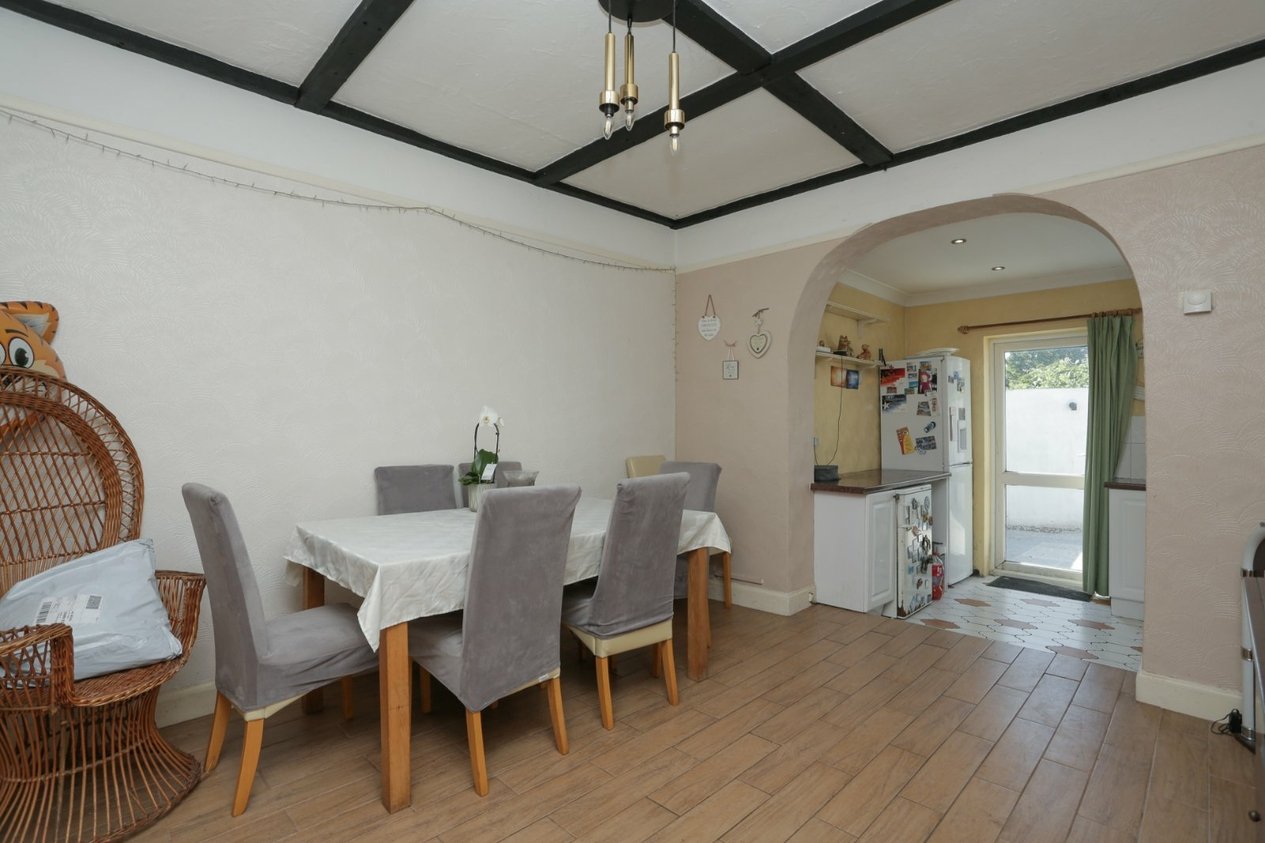 Properties For Sale in High Street St. Lawrence