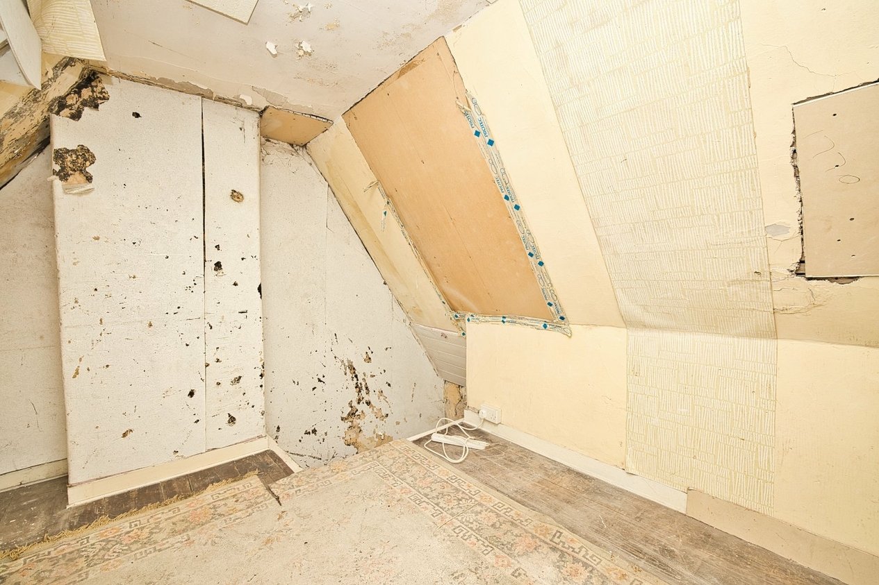Properties Under Offer in High Street St. Peters