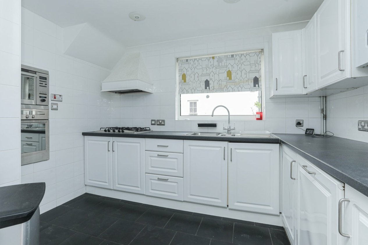 Properties Under Offer in High Street Sturry