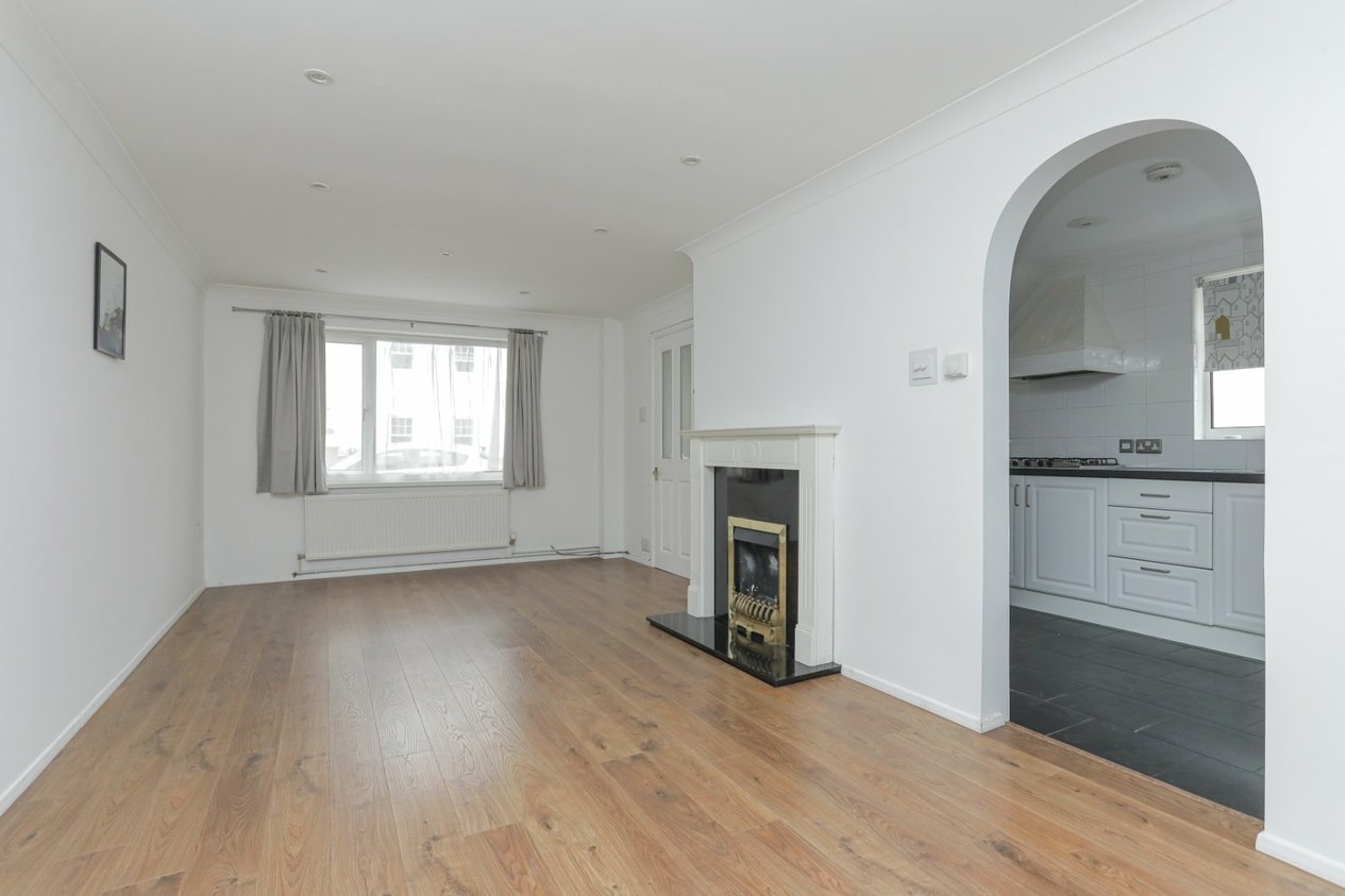 Properties Under Offer in High Street Sturry