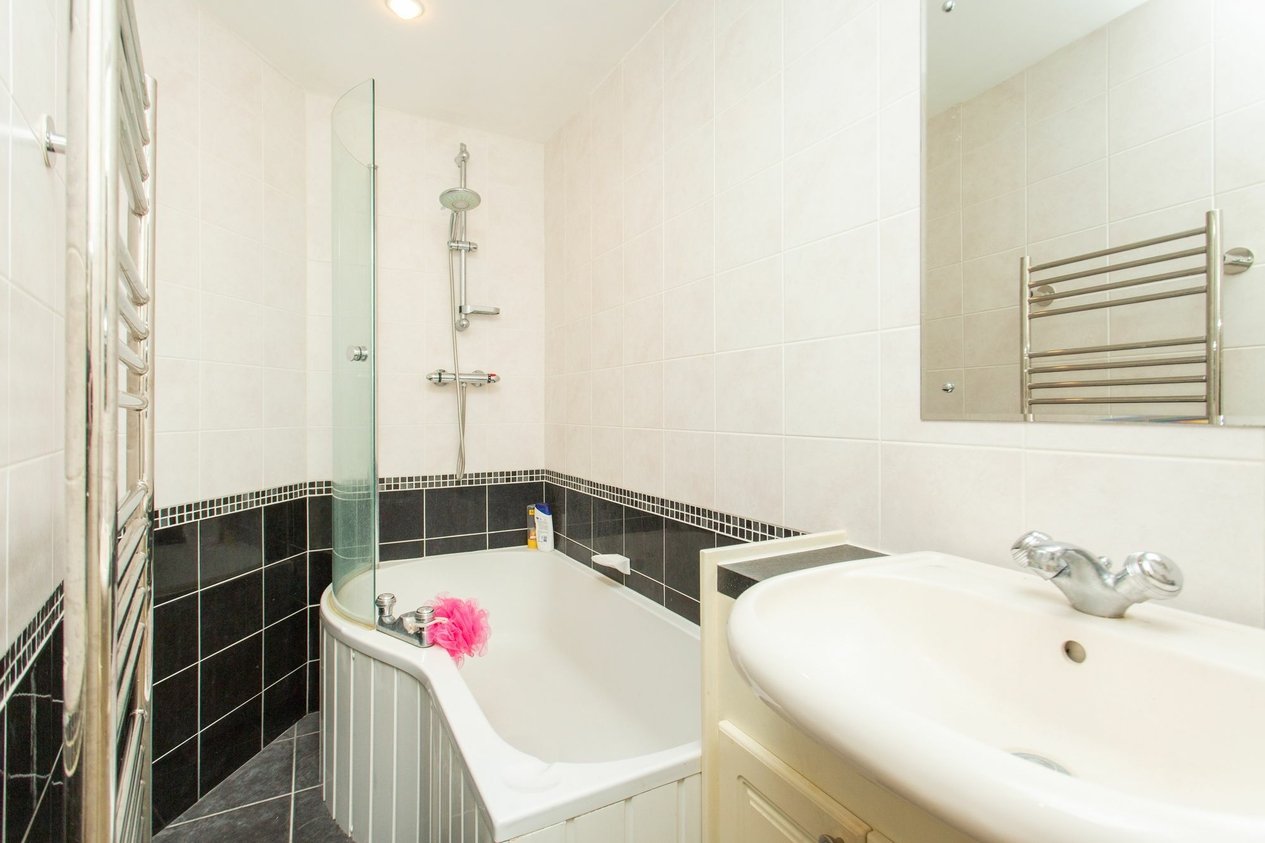 Properties Sold Subject To Contract in High Street  Whitstable