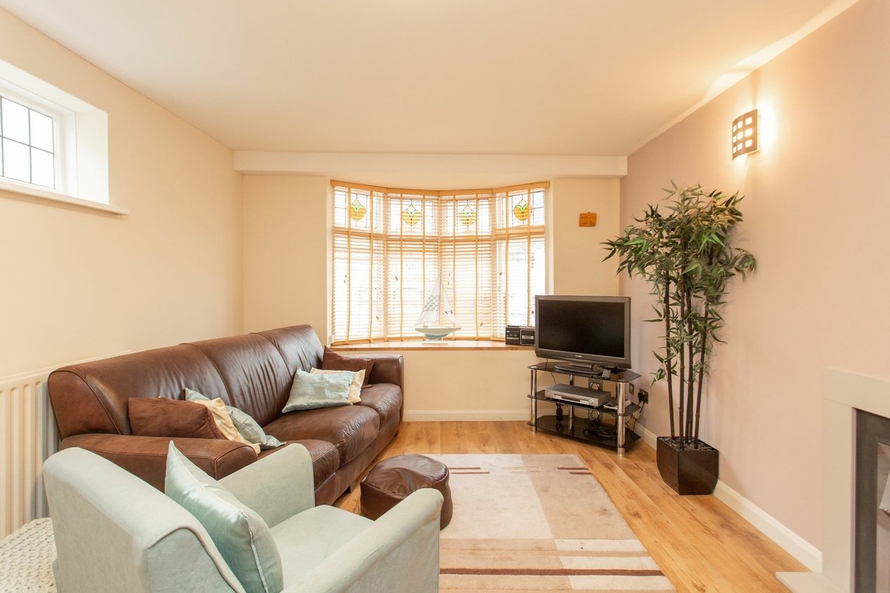 Properties Sold Subject To Contract in High Street  Whitstable