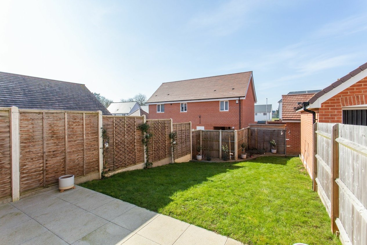 Properties For Sale in Highlanders Avenue  Canterbury