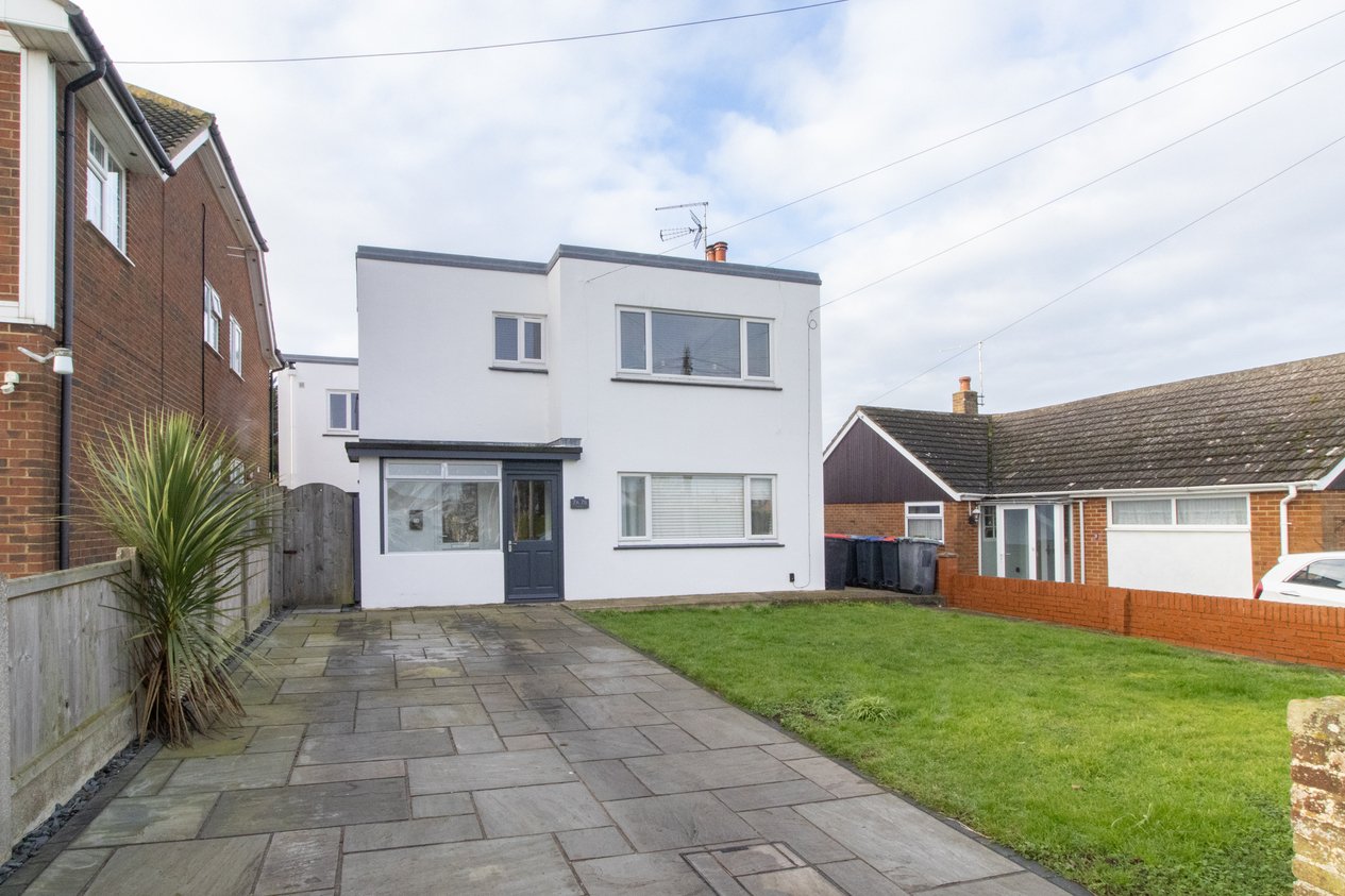 Properties For Sale in Hillborough Drive Herne Bay