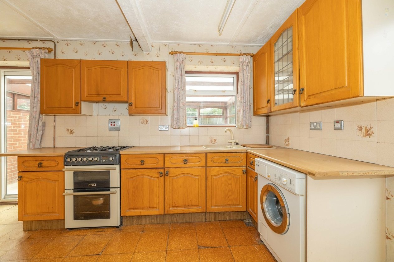 Properties For Sale in Hillside Avenue Canterbury