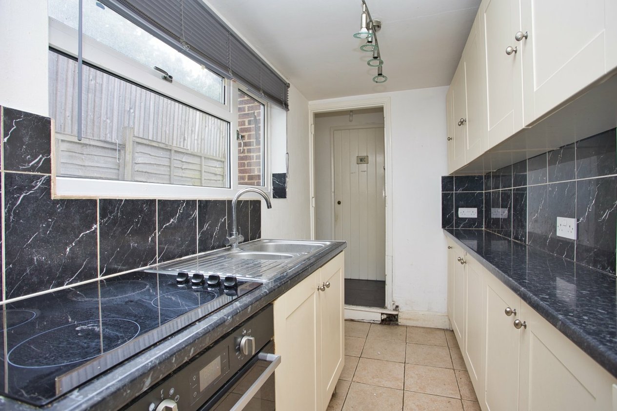 Properties Under Offer in Hillside Road Dover