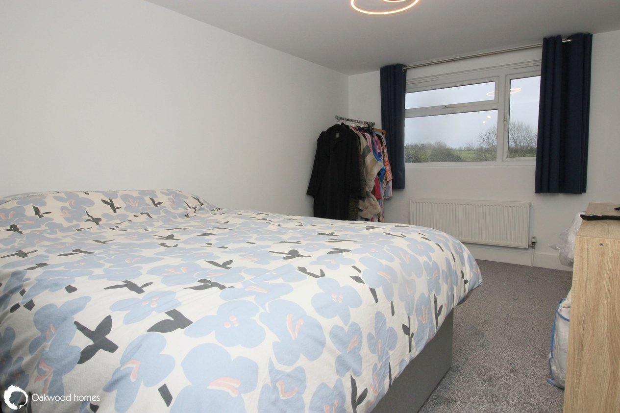 Properties For Sale in Hillview Cottages Shottendane Road