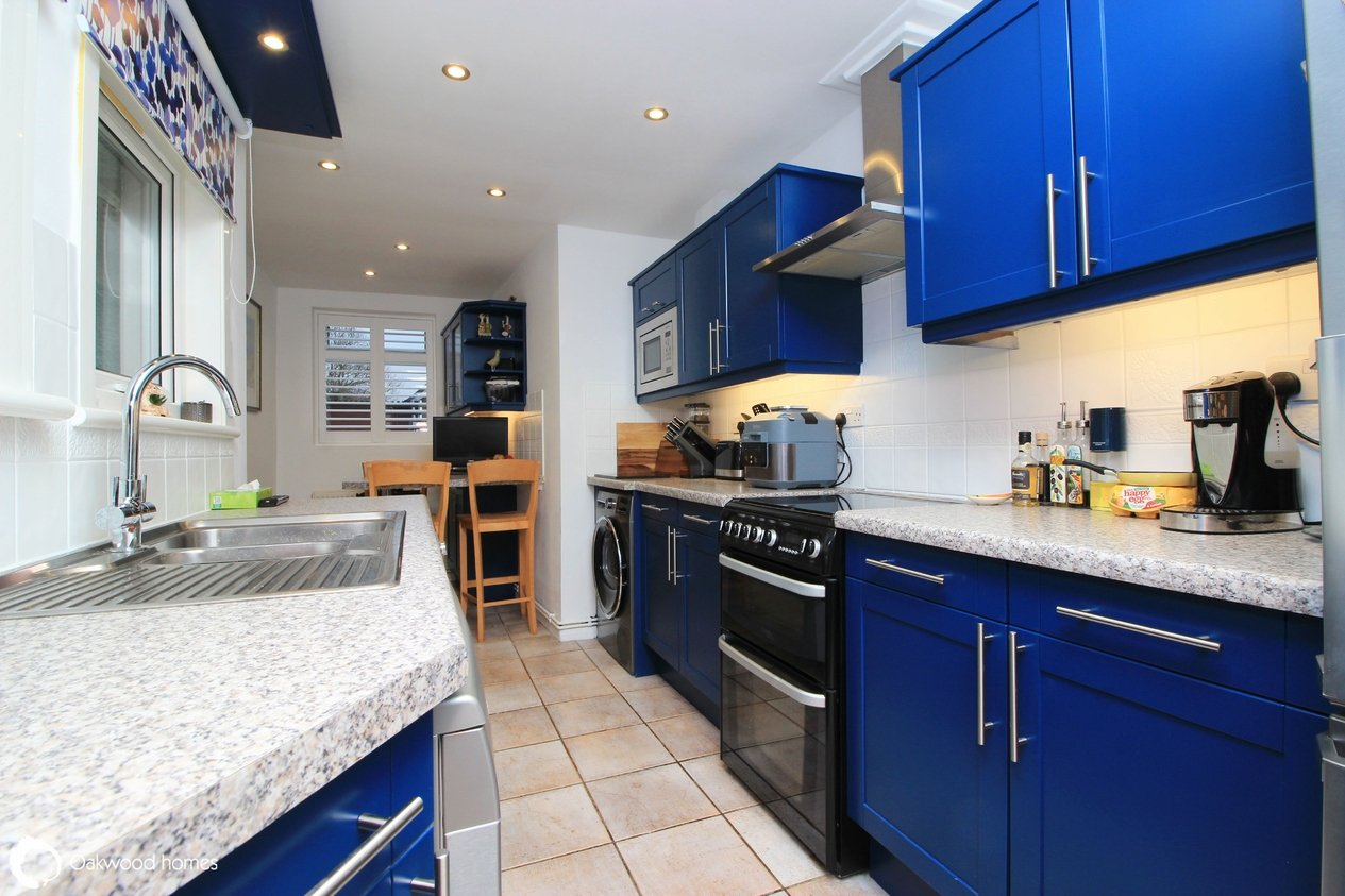 Properties For Sale in Hillview Cottages Shottendane Road