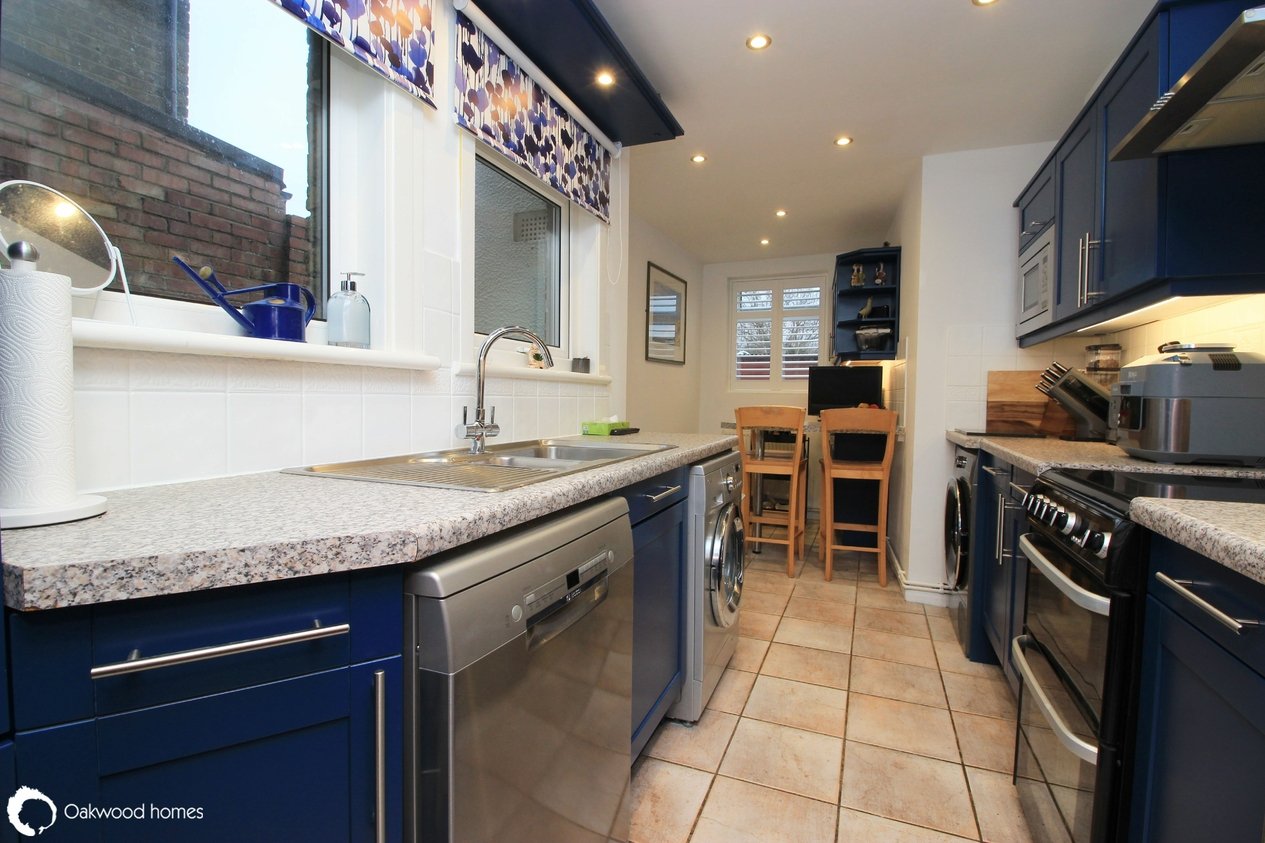 Properties For Sale in Hillview Cottages Shottendane Road