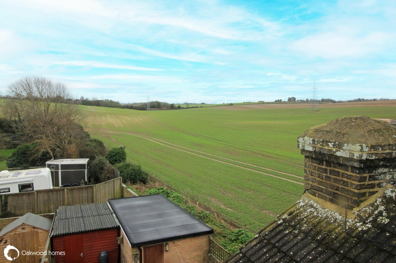 Properties For Sale in Hillview Cottages Shottendane Road
