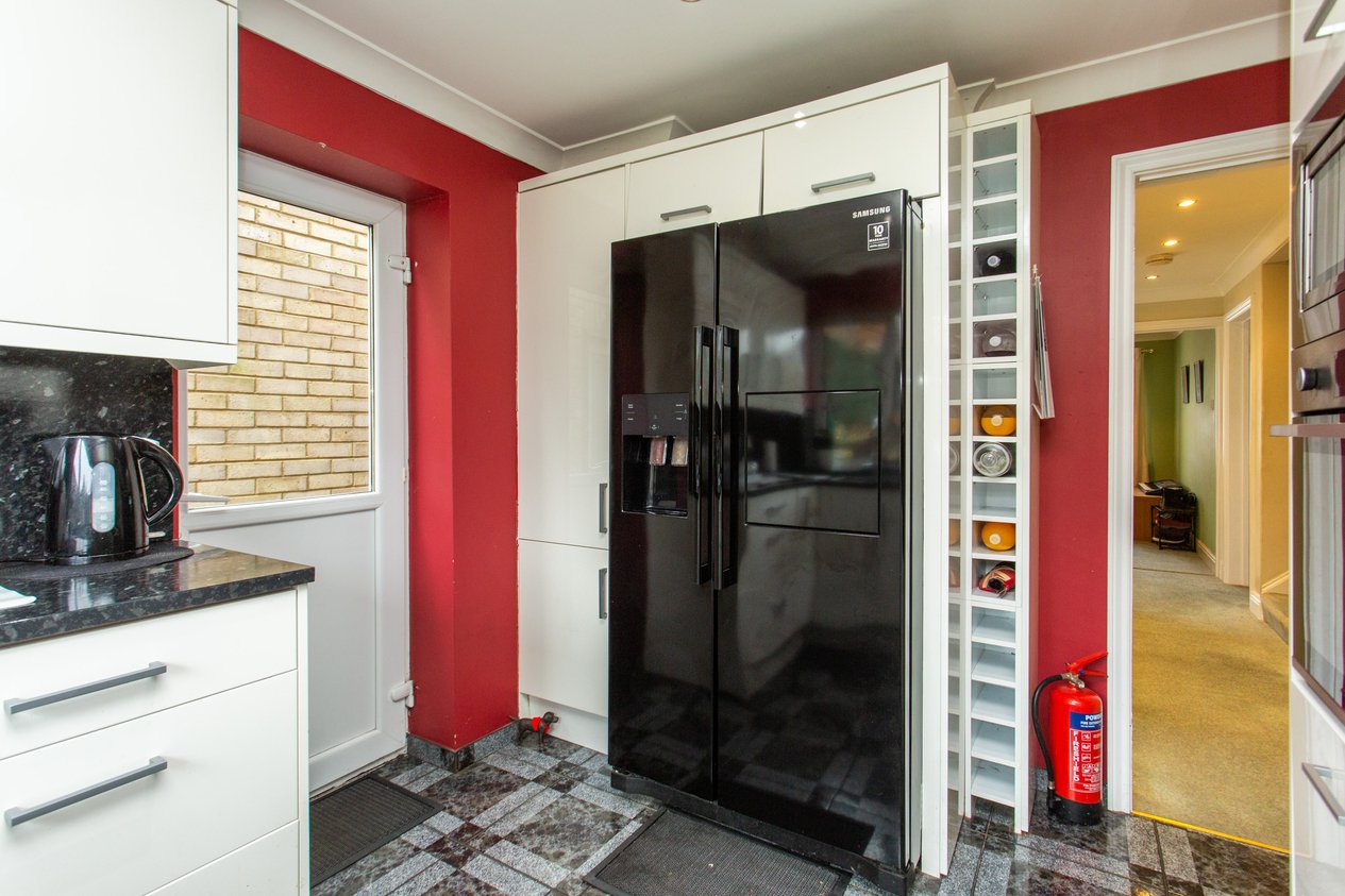 Properties Under Offer in Hoades Wood Road Sturry