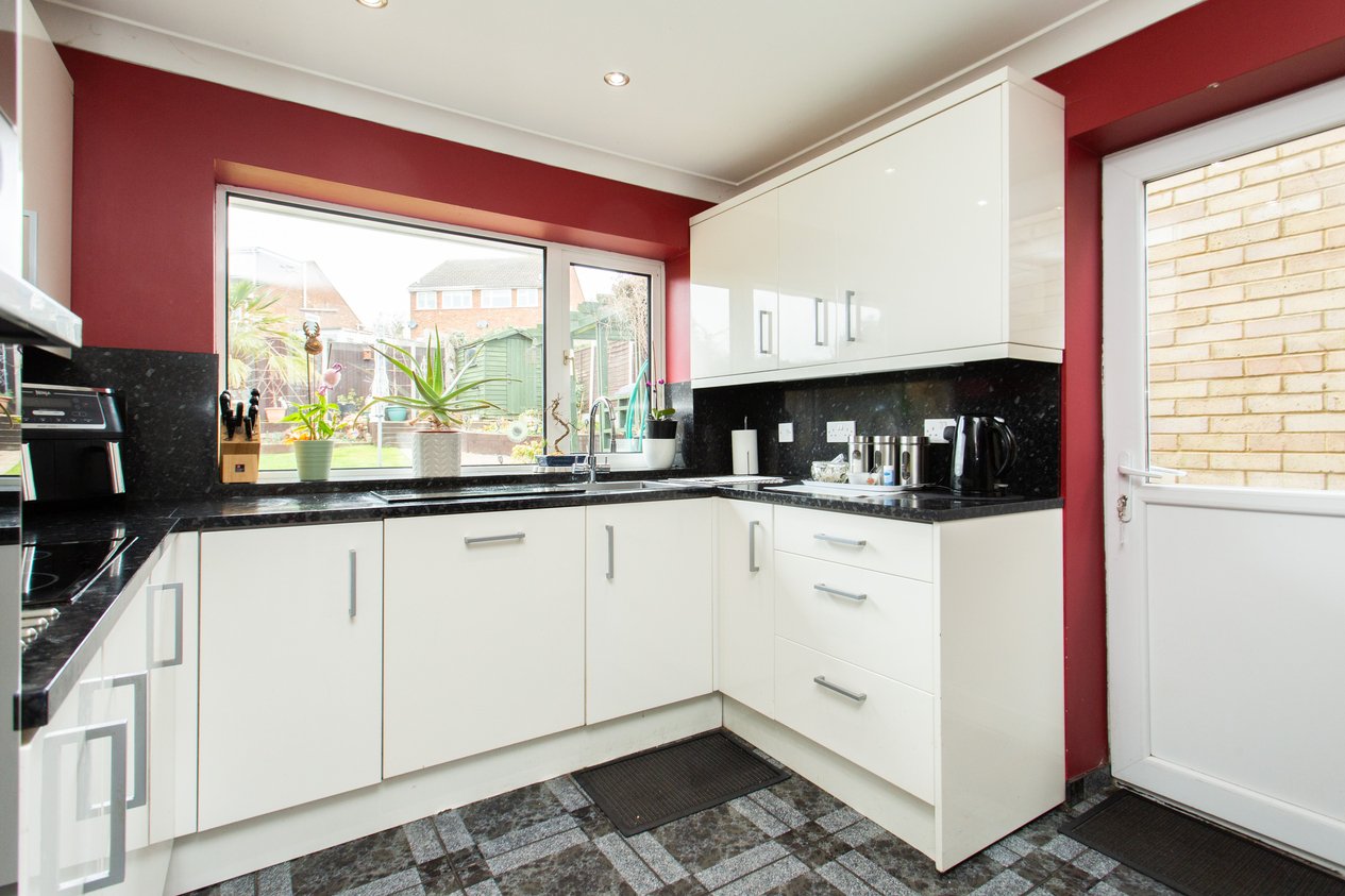 Properties Under Offer in Hoades Wood Road Sturry