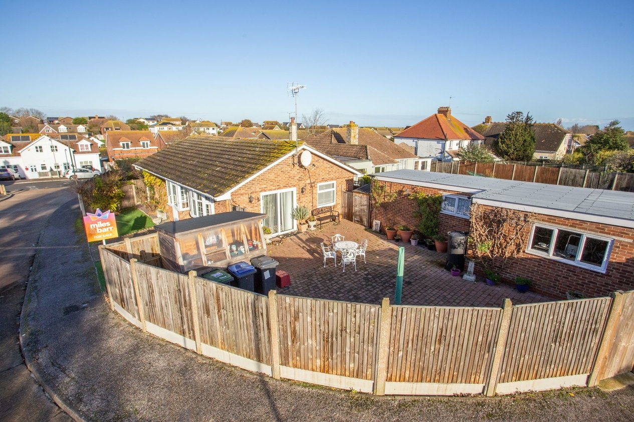 Properties For Sale in Hogarth Close  Herne Bay