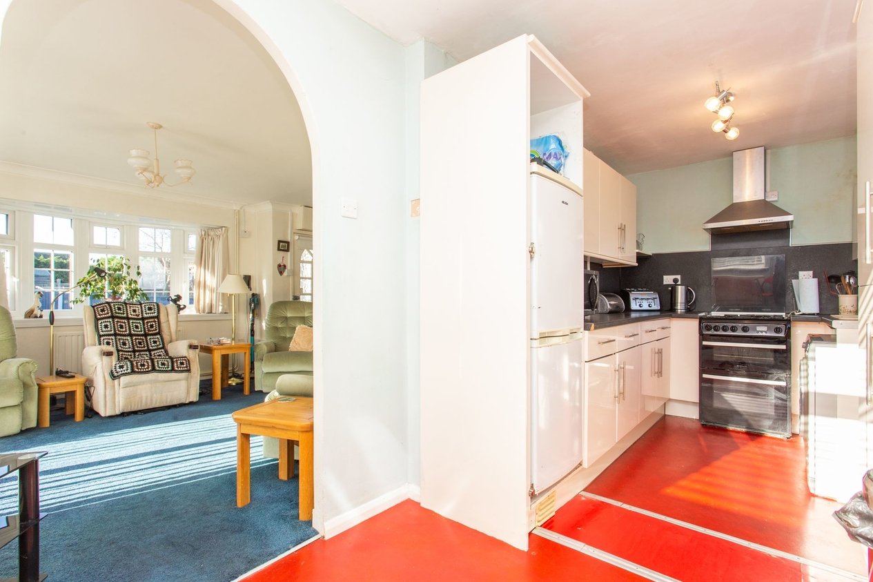 Properties For Sale in Hogarth Close  Herne Bay