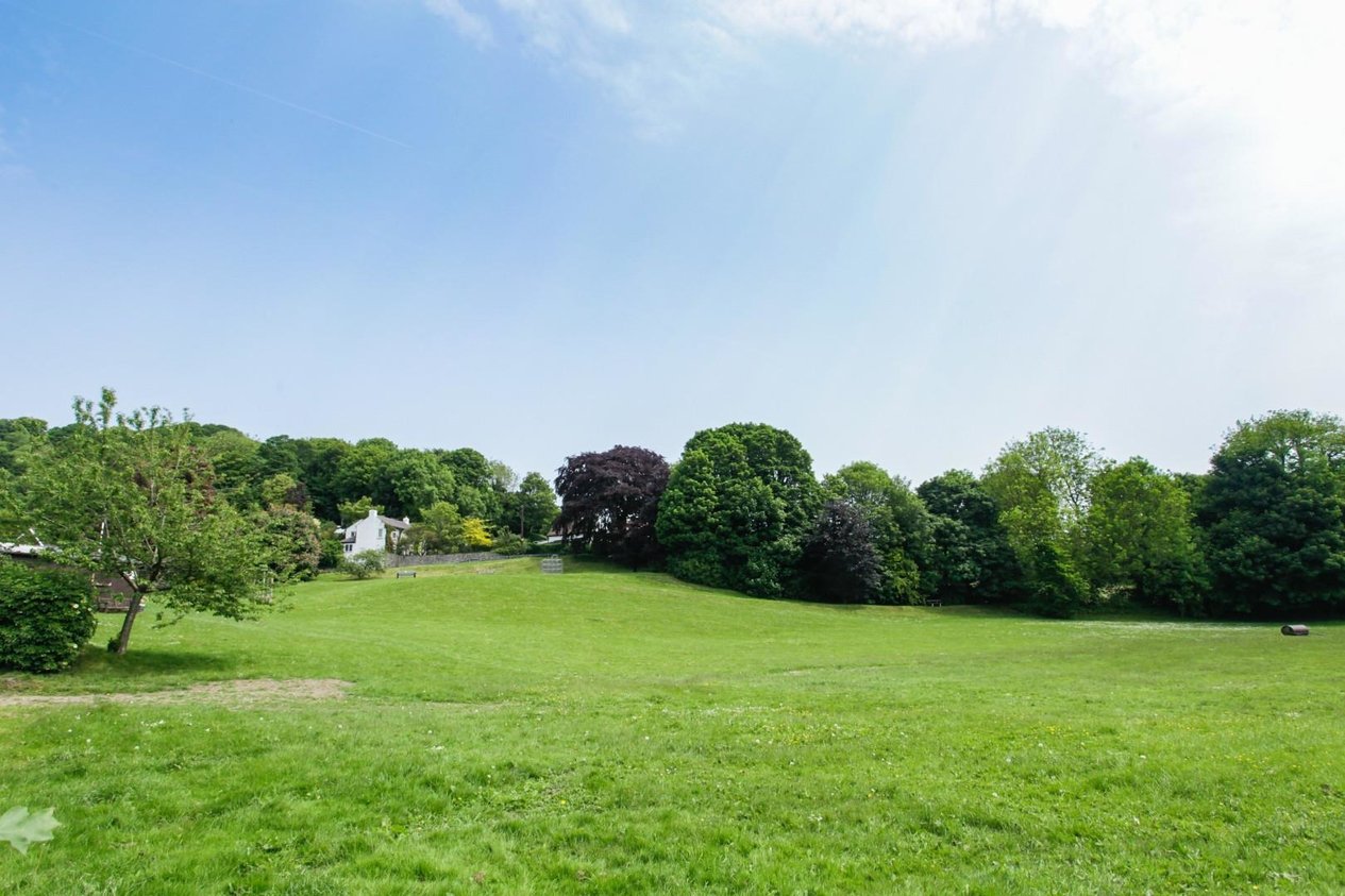 Properties Sold Subject To Contract in Hogbrook Hill Lane 