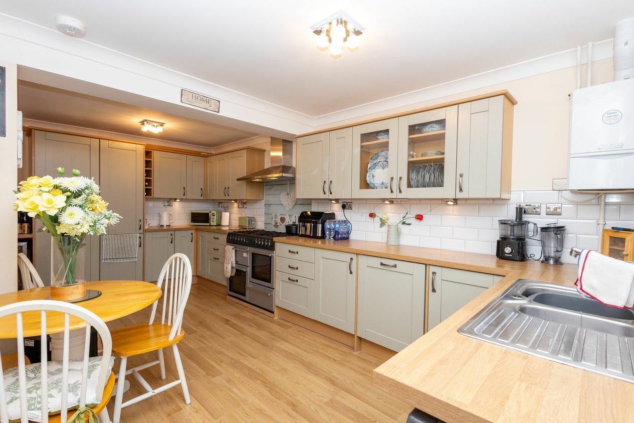 Properties For Sale in Honeyball Walk  Teynham