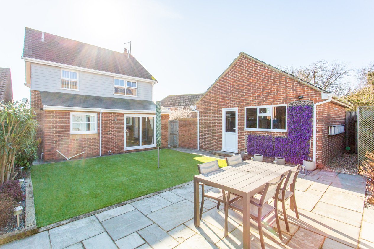Properties For Sale in Honeysuckle Way Herne Bay