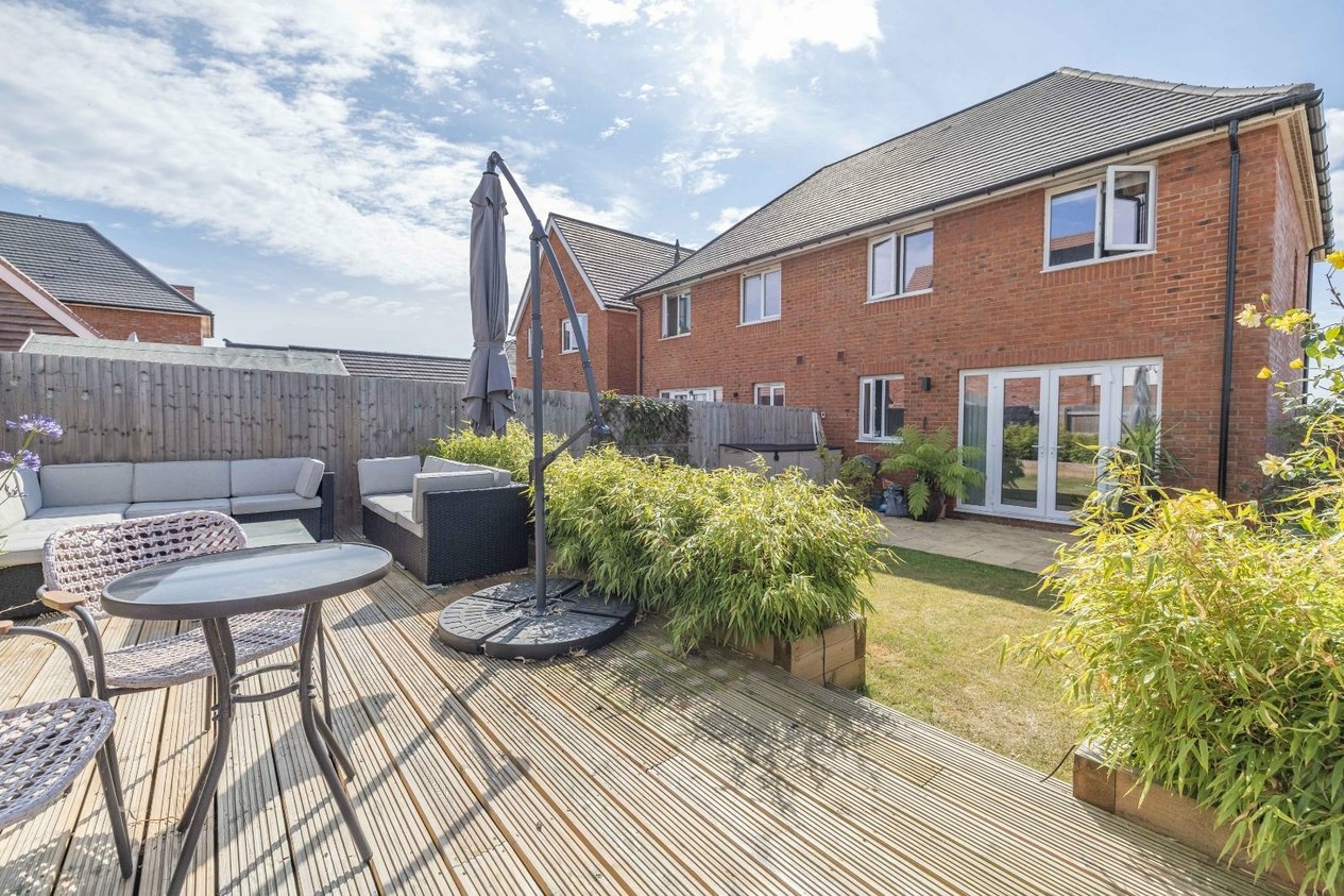 Properties For Sale in Hopenhall Way Canterbury