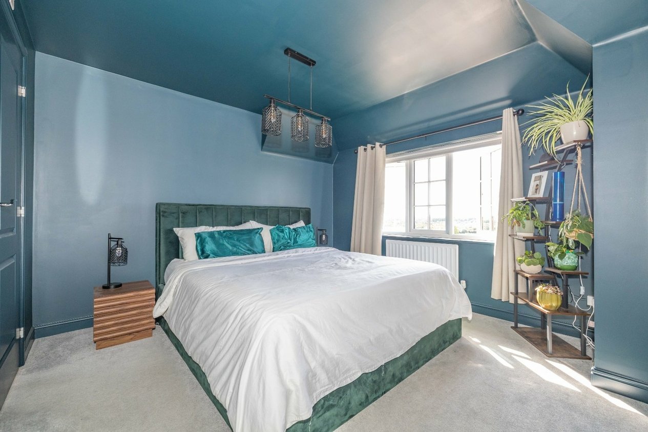 Properties For Sale in Hopenhall Way Canterbury