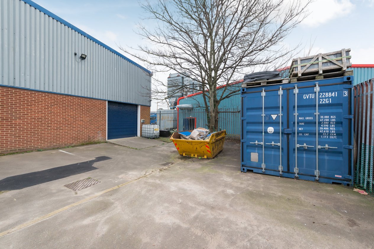 Properties Under Offer in Hopes Lane Ramsgate