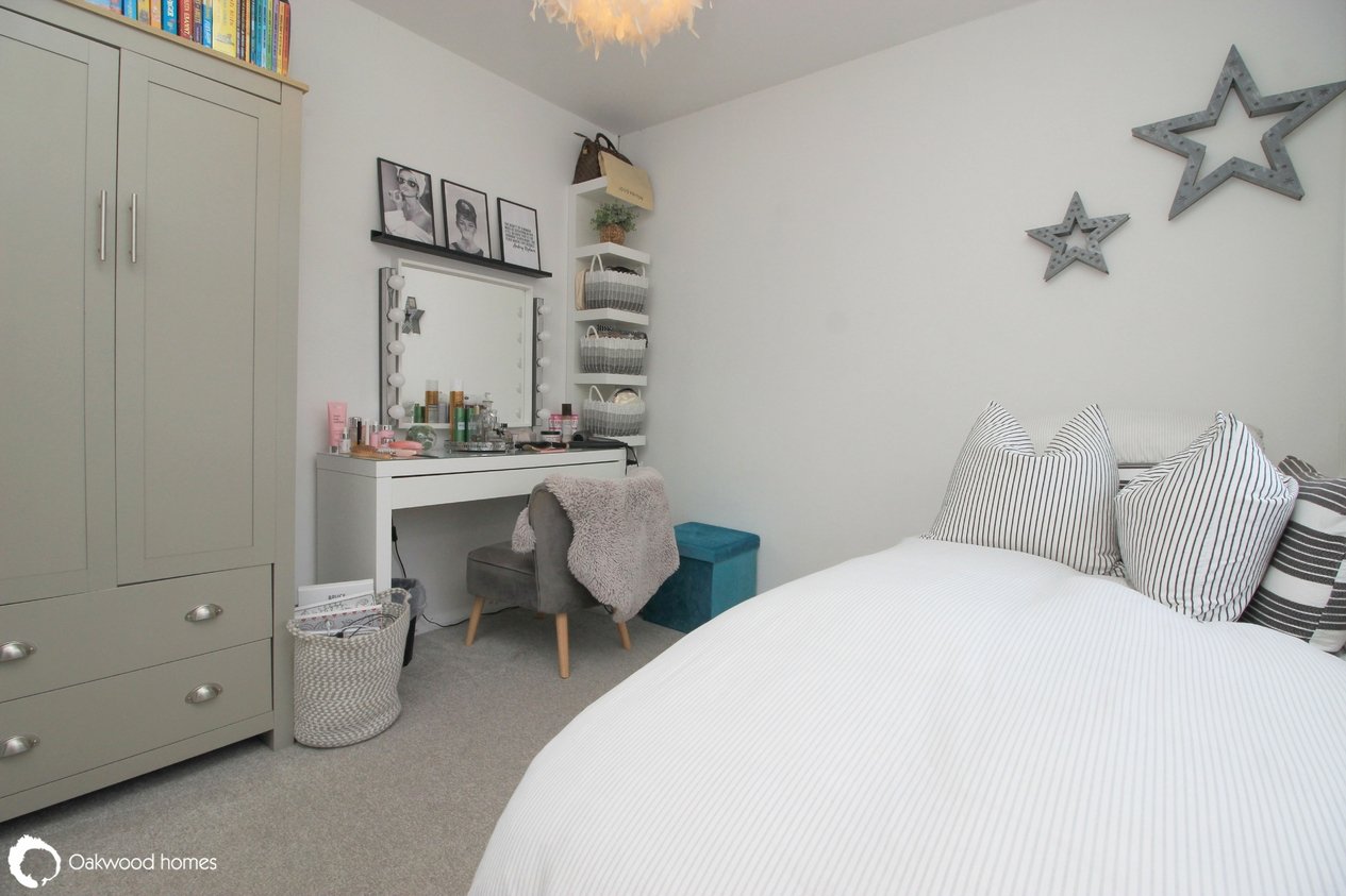 Properties Under Offer in Hopes Lane 