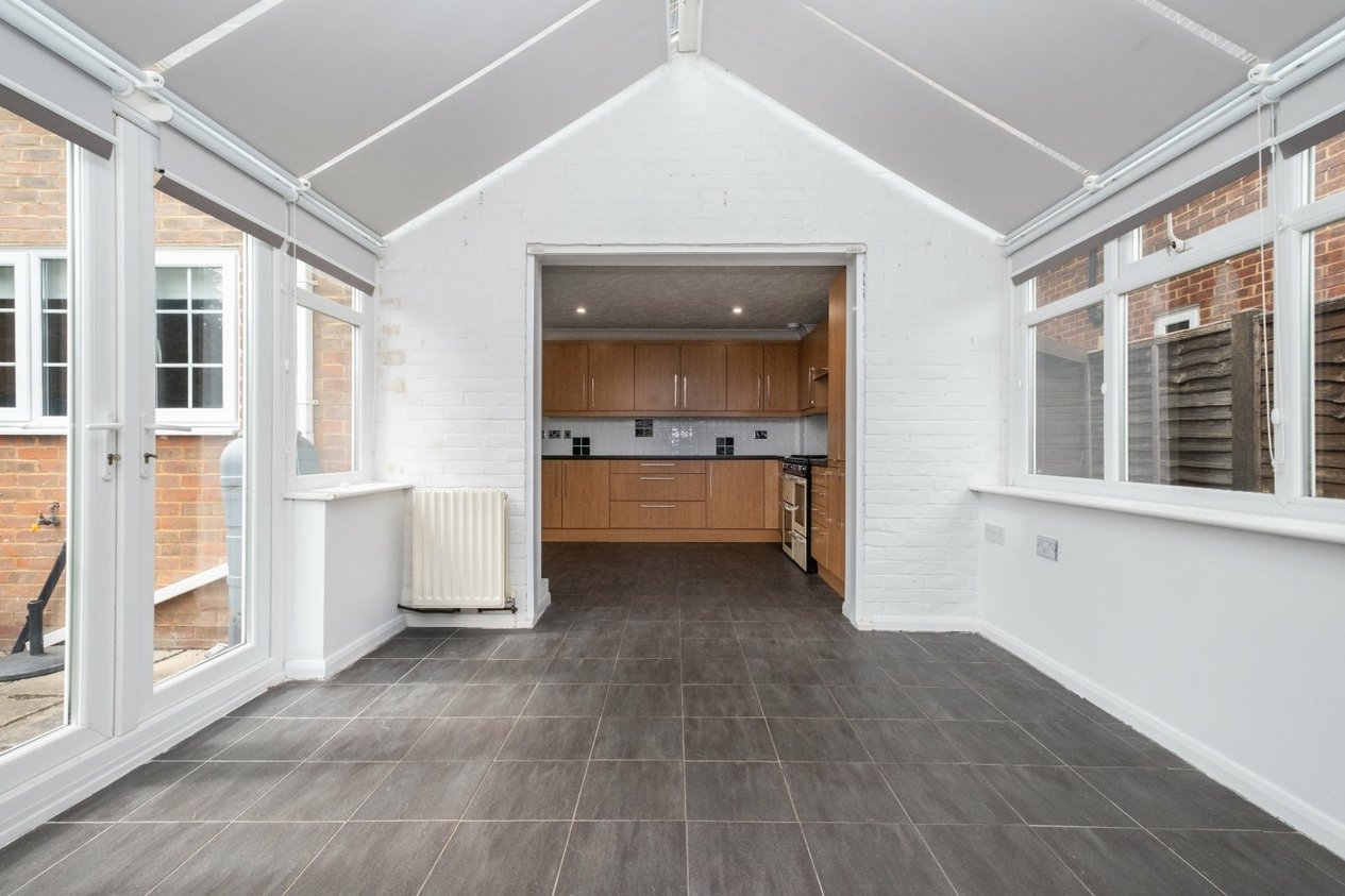 Properties For Sale in Hoppers Way Ashford