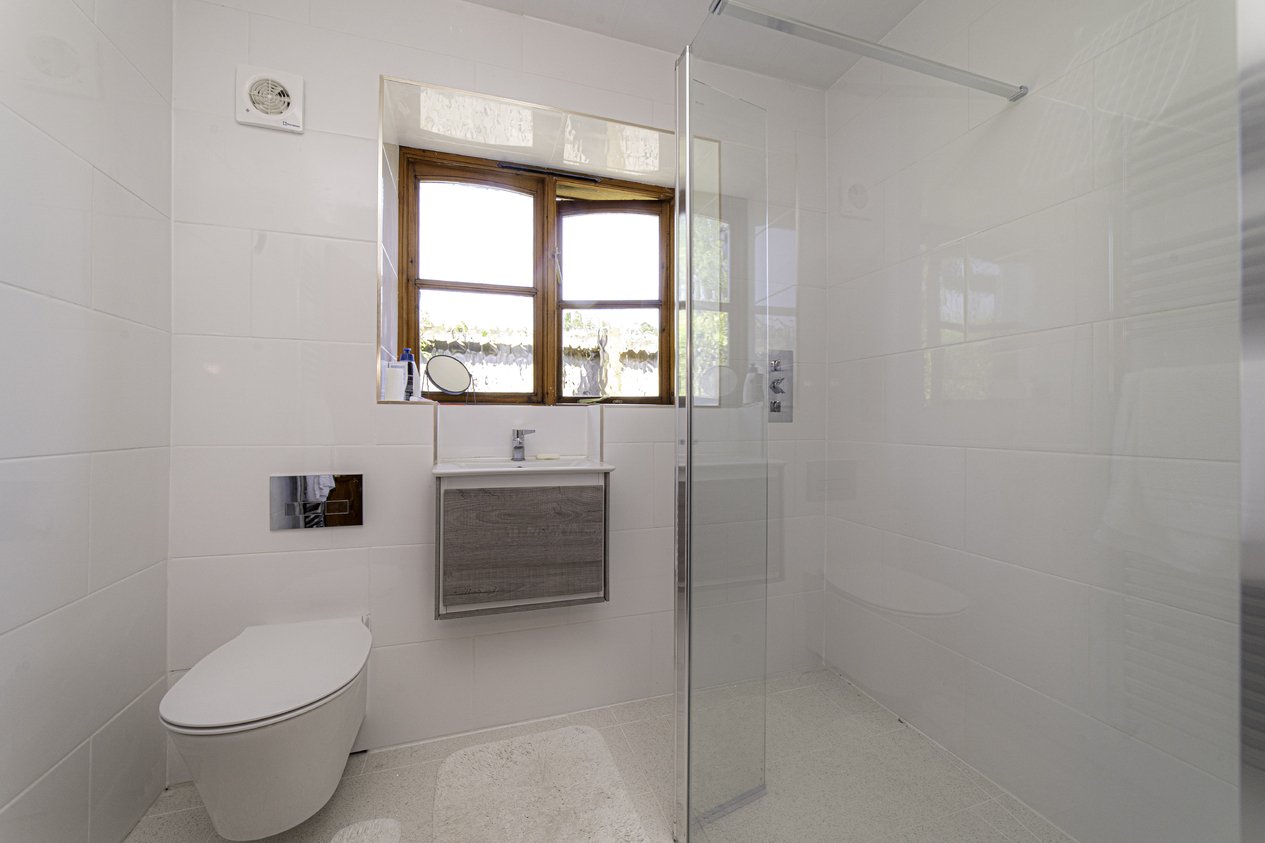 Properties Under Offer in Horselees Road Boughton-under-Blean