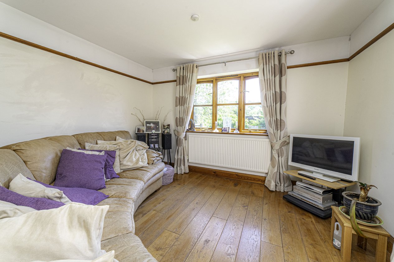 Properties Under Offer in Horselees Road Boughton-under-Blean
