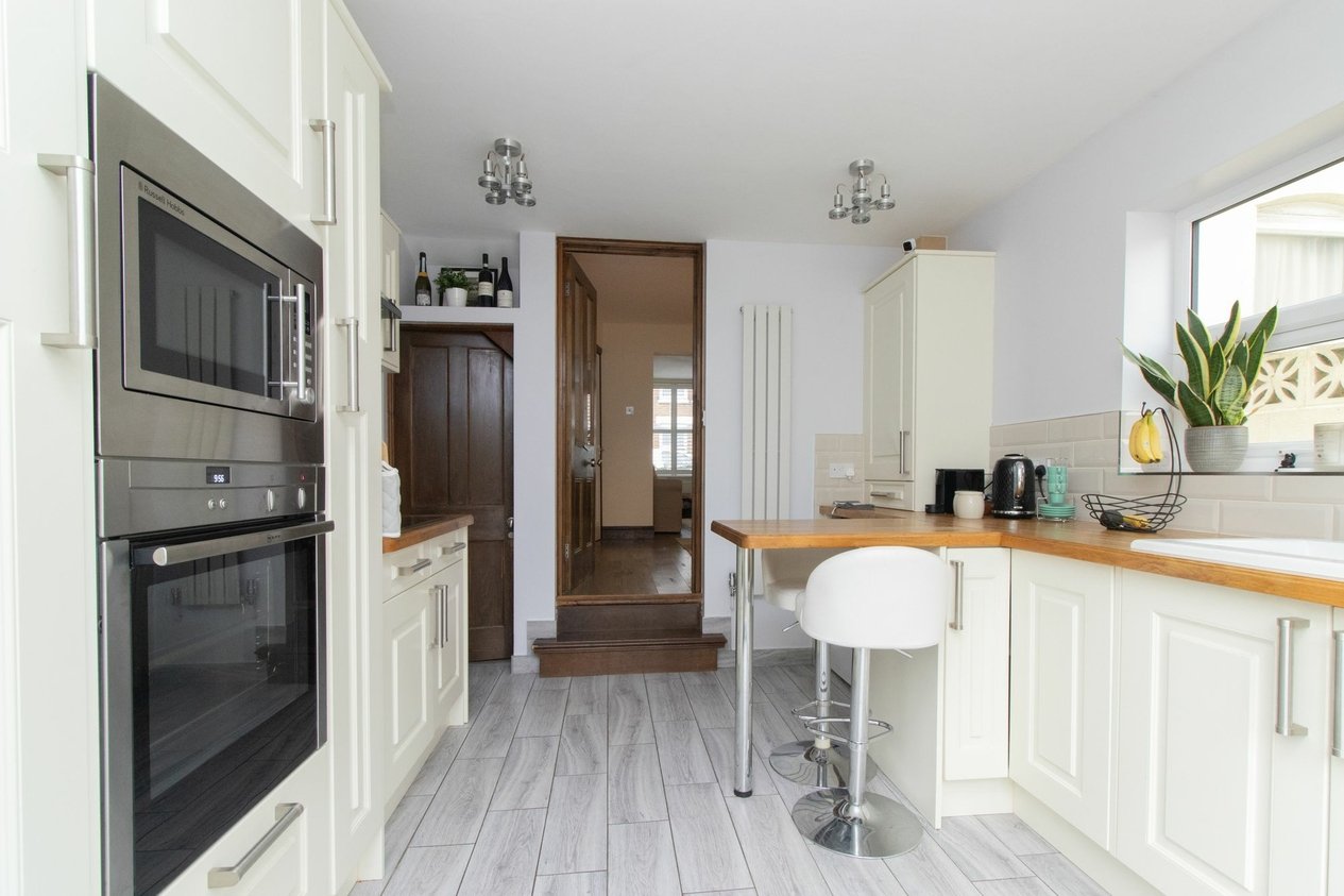 Properties For Sale in Howard Road  Broadstairs