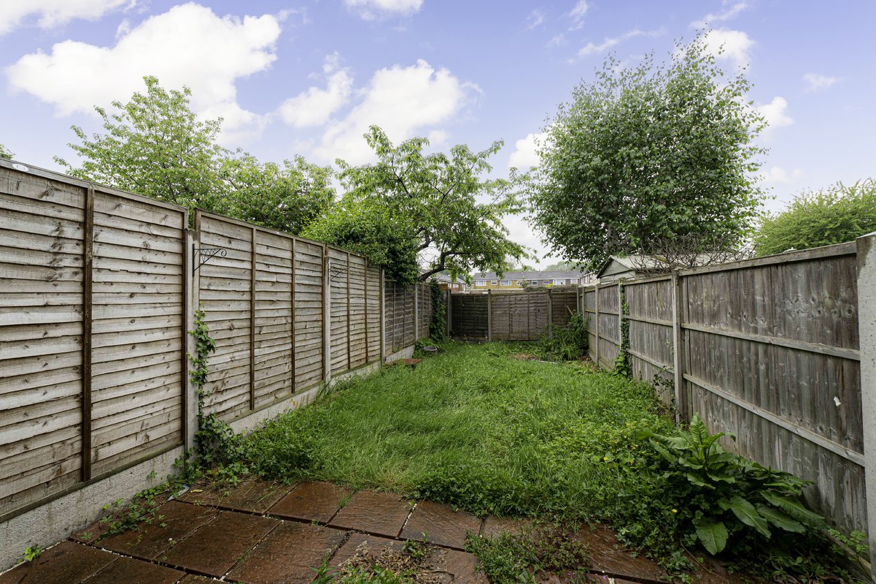 Properties Sold in Hugh Price Close Murston