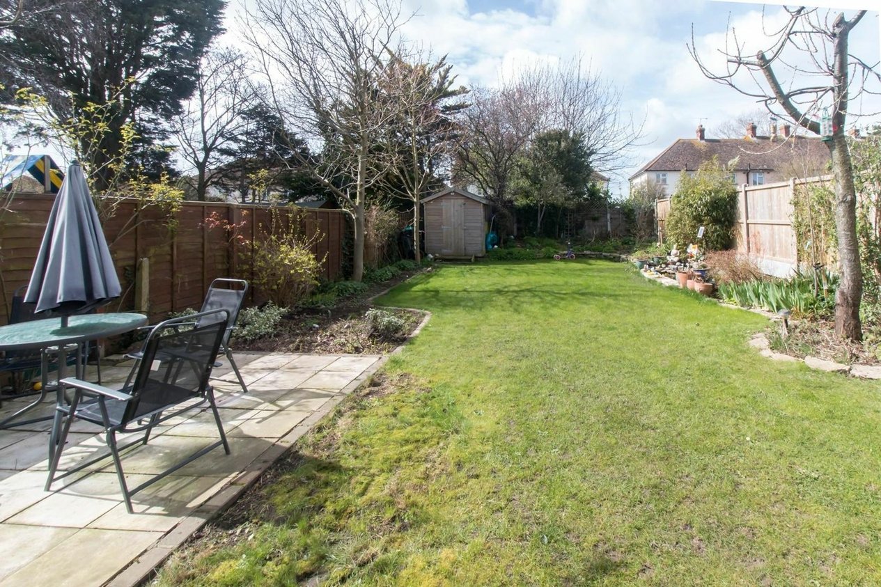 Properties For Sale in Hugin Avenue  Broadstairs