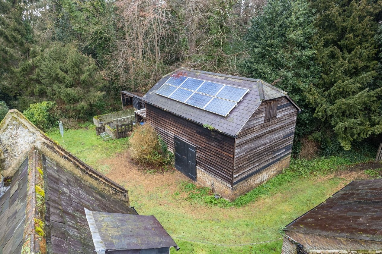 Properties For Sale in Hull Place  Sholden