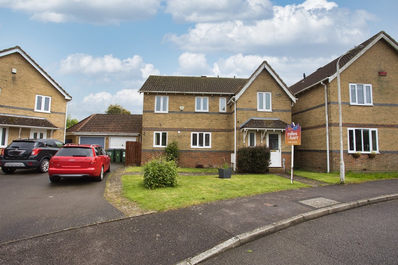 Properties For Sale in Hunt Close Folkestone