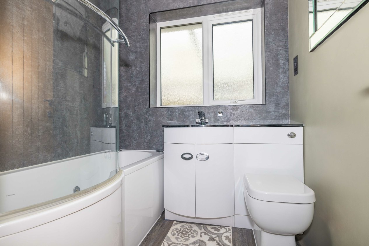 Properties For Sale in Hunters Chase Herne Bay