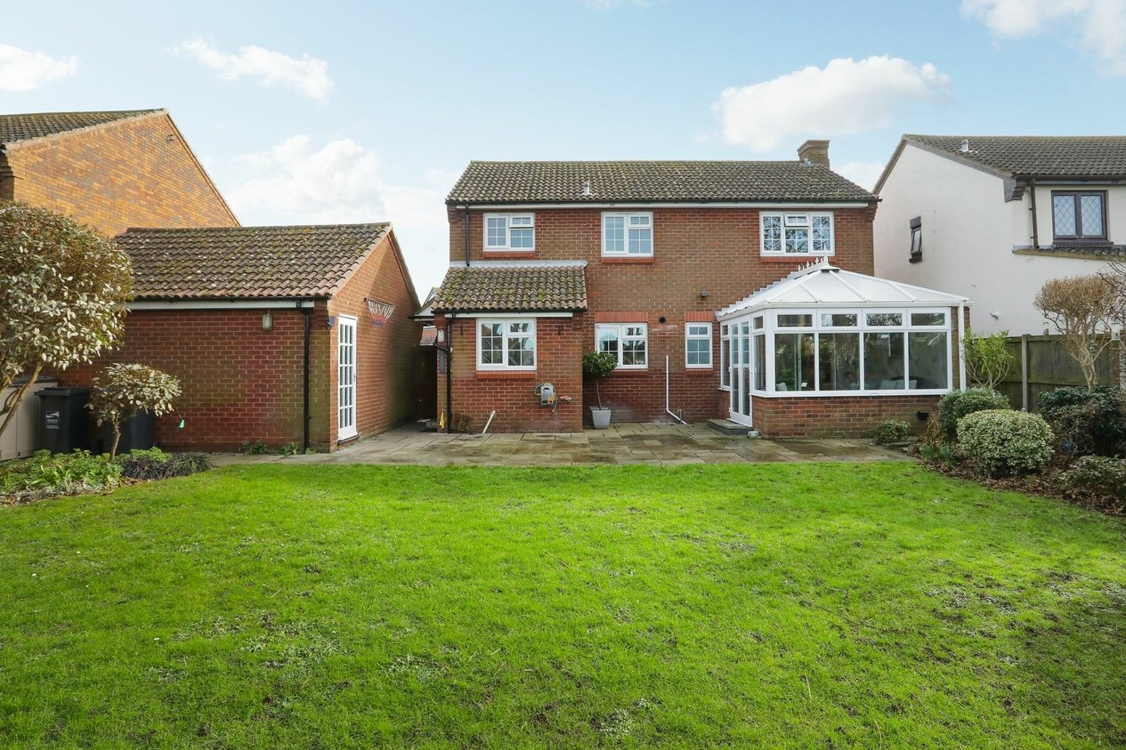 Properties Sold Subject To Contract in Hunting Gate  Birchington