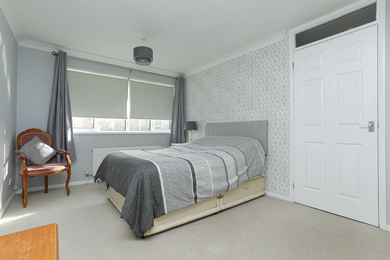 Properties Under Offer in Hunting Gate Birchington