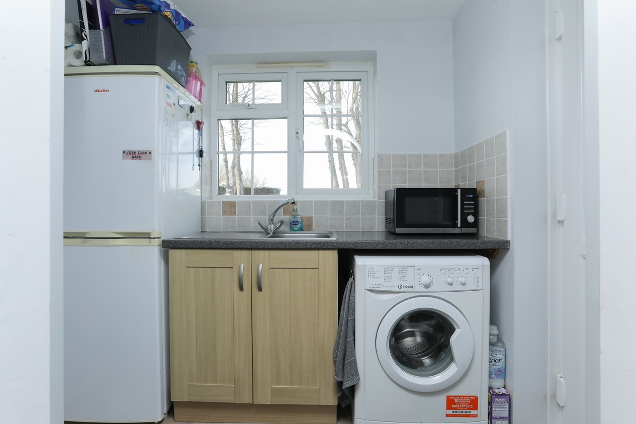 Properties Under Offer in Hunting Gate Birchington