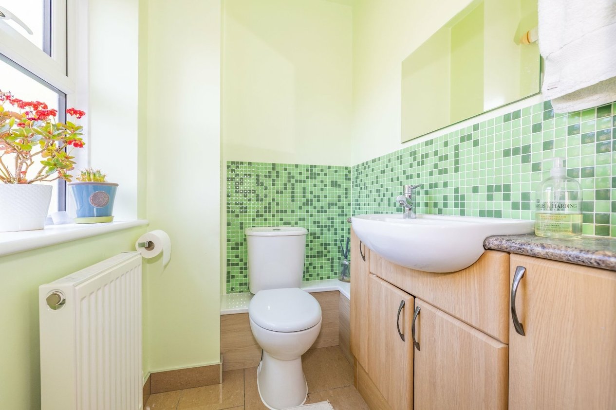 Properties For Sale in Hythe Road Ashford