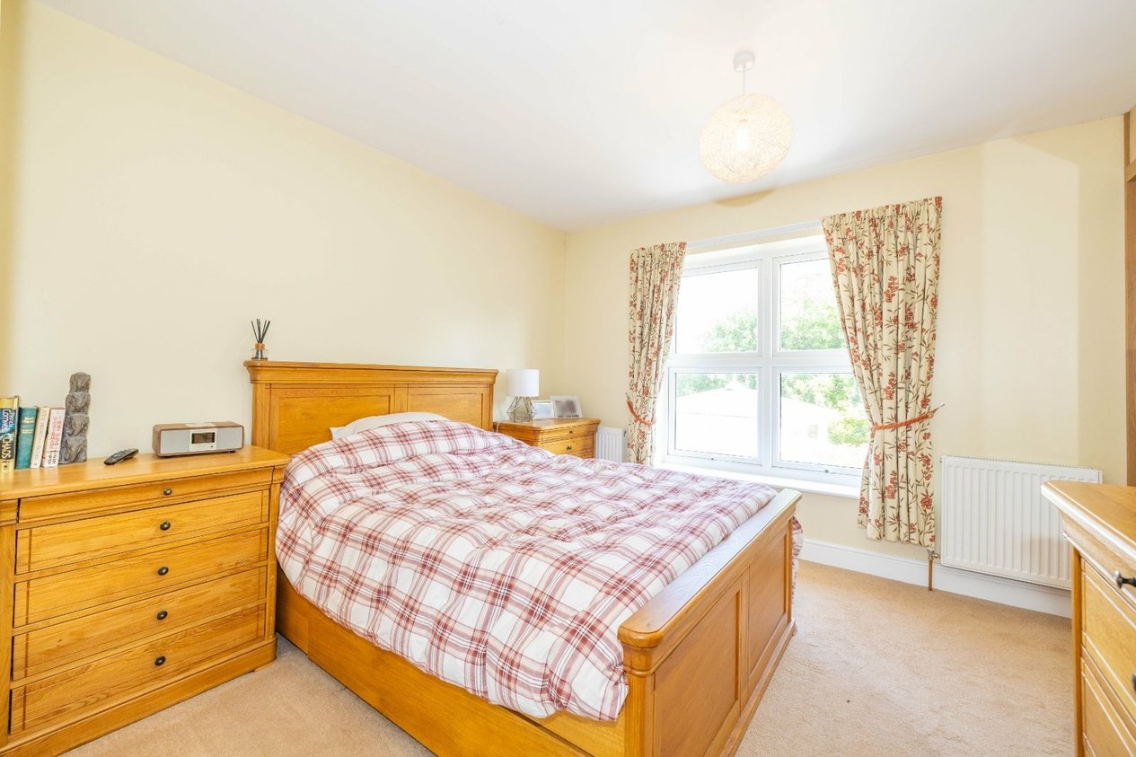Properties For Sale in Hythe Road Ashford