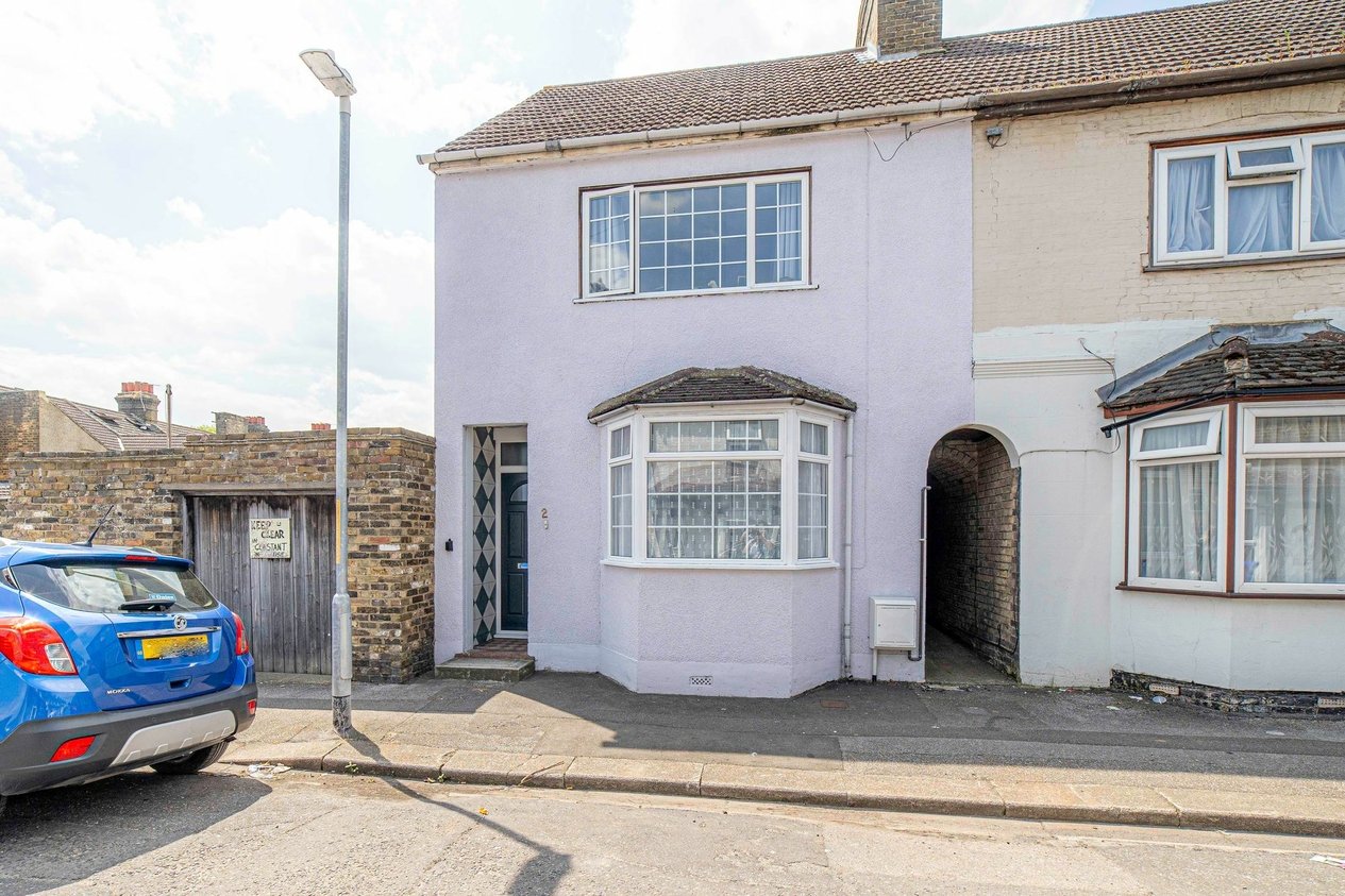 Properties Sold Subject To Contract in Hythe Road  Sittingbourne