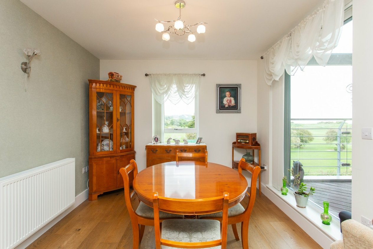Properties Under Offer in Imperial Gardens Hythe