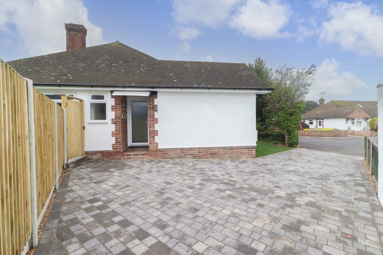 Properties Under Offer in Ingle Close, Birchington