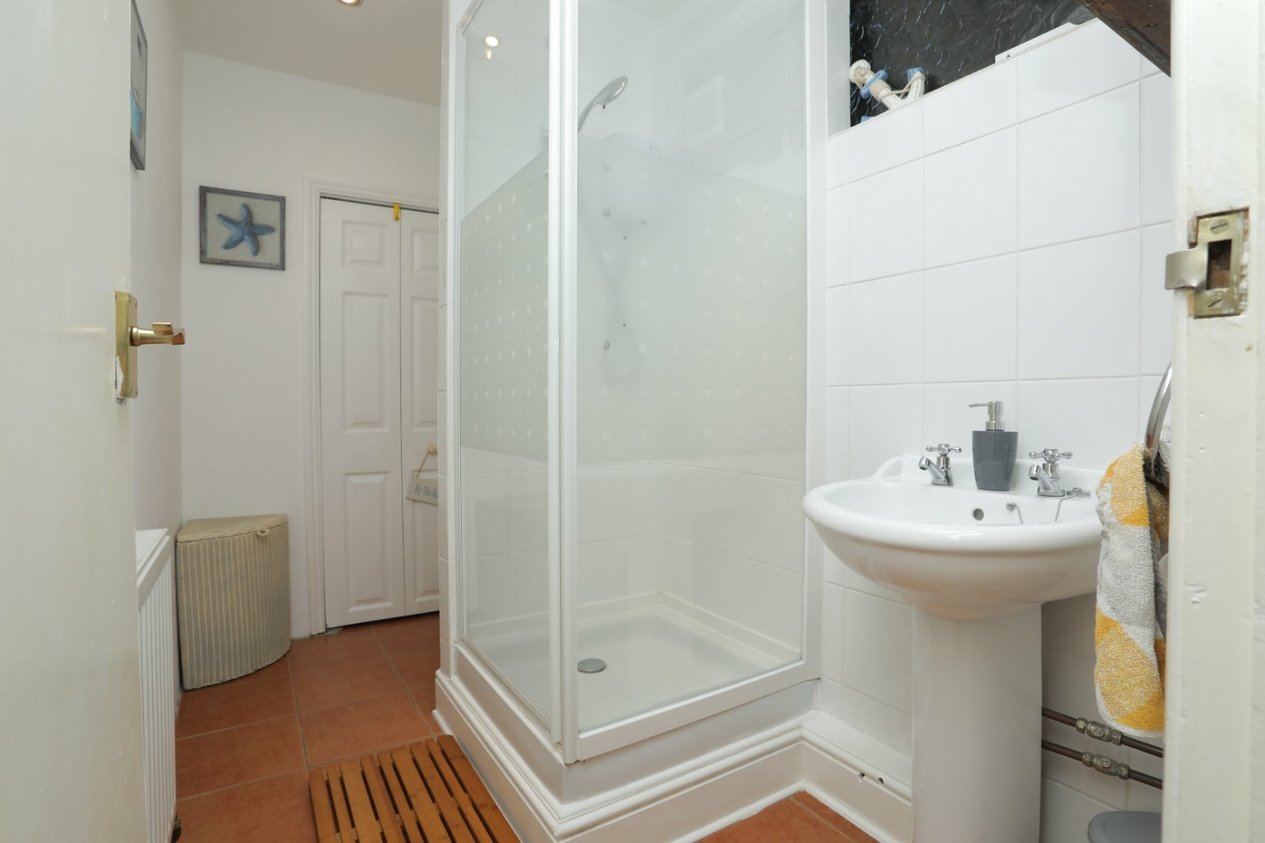 Properties For Sale in Inverness Terrace Broadstairs