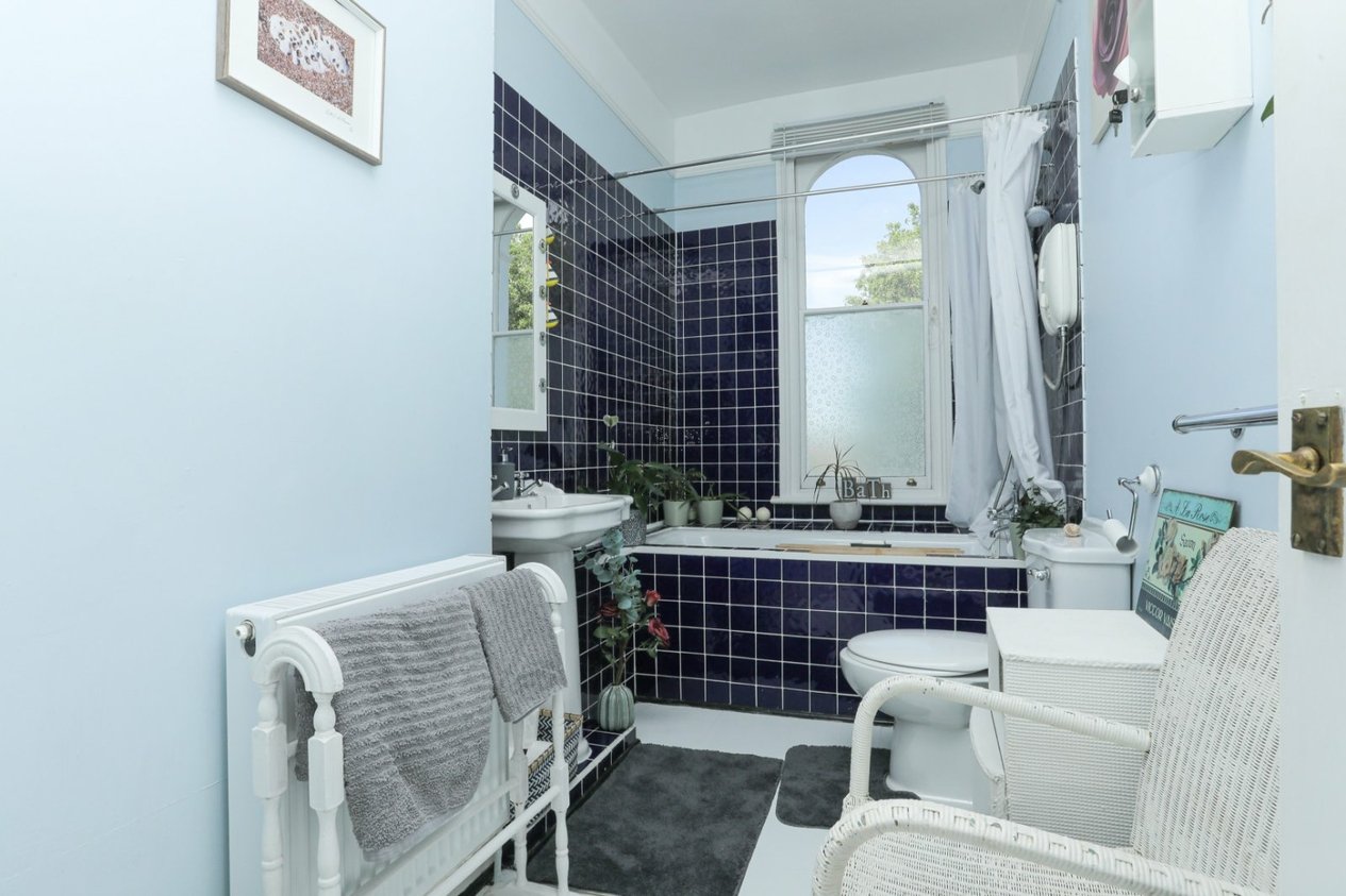 Properties For Sale in Inverness Terrace Broadstairs