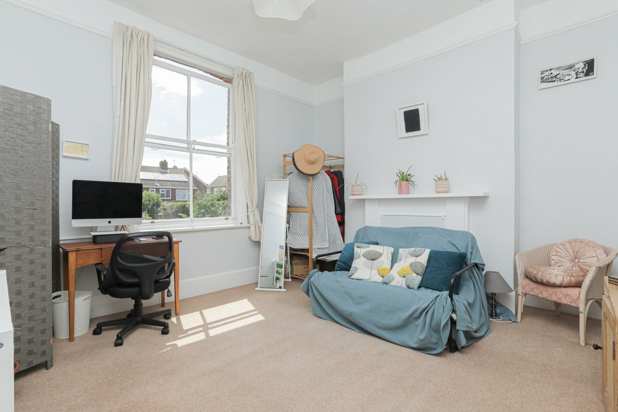 Properties For Sale in Inverness Terrace Broadstairs