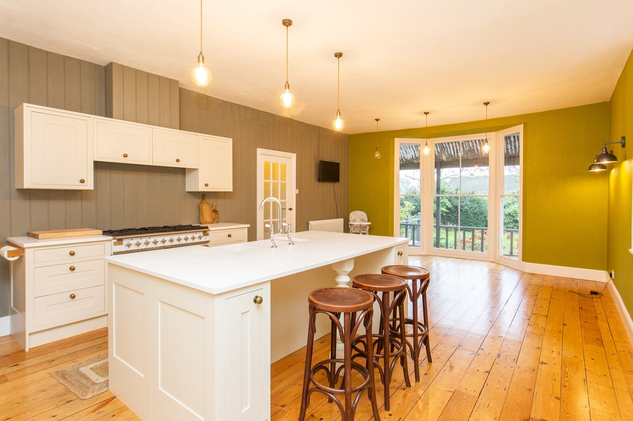 Properties For Sale in Island Road Canterbury