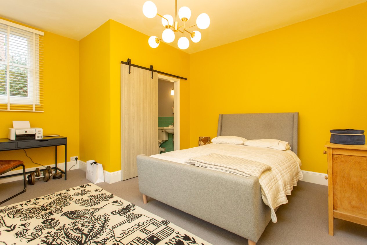 Properties For Sale in Island Road Canterbury